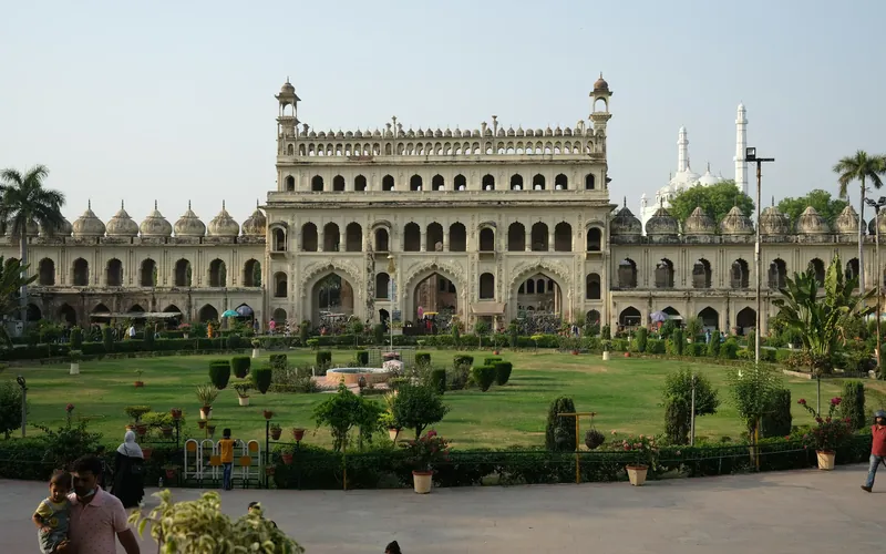 Bara Imambara, Lucknow